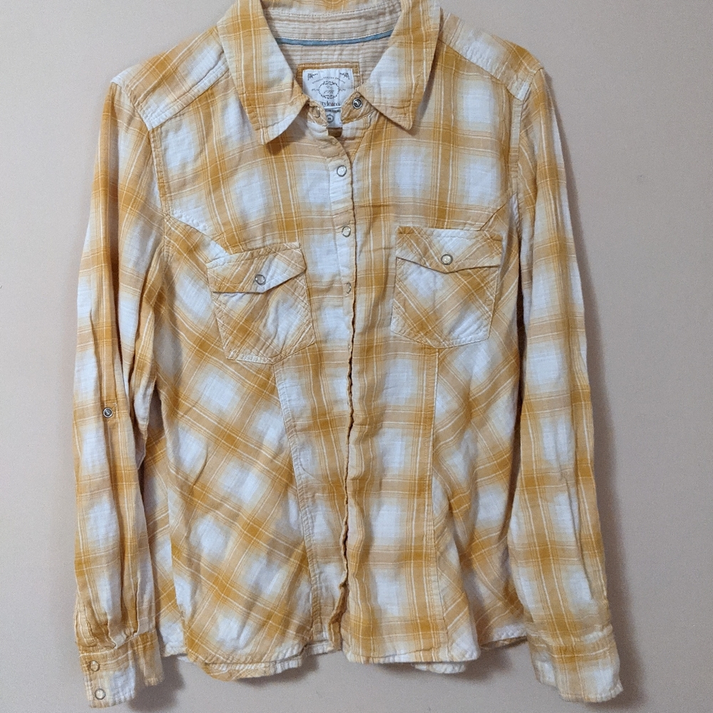 Style & Co. Button Up